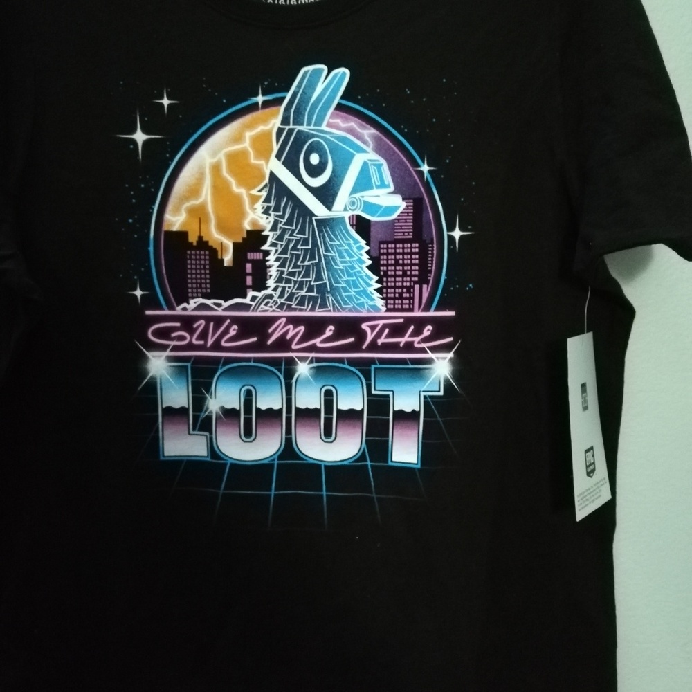 Fortnite women's T-shirt size large gimme The loot